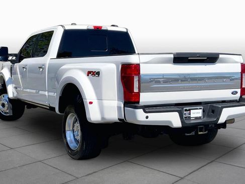 Used 2022 Ford F450 Platinum w/ FX4 Off-Road Package image 12