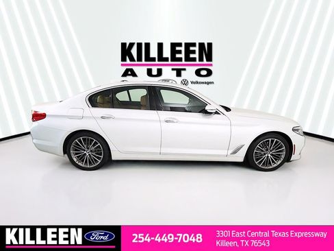 Used 2018 BMW 540i xDrive image 9