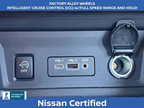 Certified 2025 Nissan Sentra SR image 6