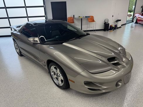 Used 2000 Pontiac Firebird Formula RWD image 22