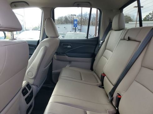 Used 2019 Honda Ridgeline RTL-T image 12