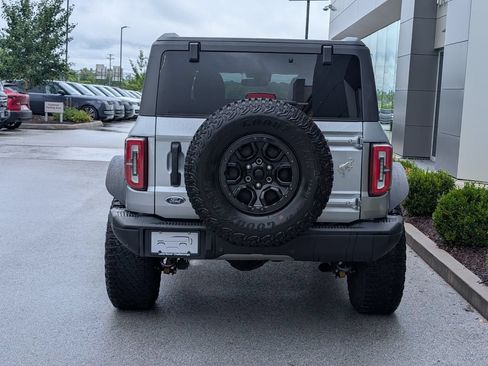 Used 2023 Ford Bronco Badlands AWD/4WD image 6