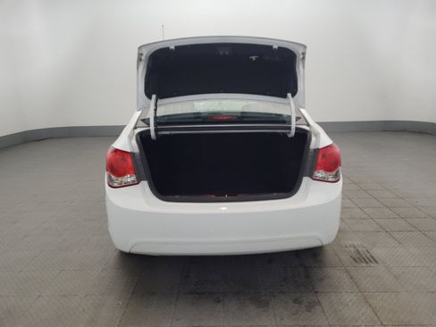 Used 2014 Chevrolet Cruze LS FWD image 29