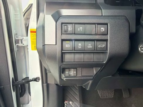 Used 2026 Toyota 4Runner 4WD image 30