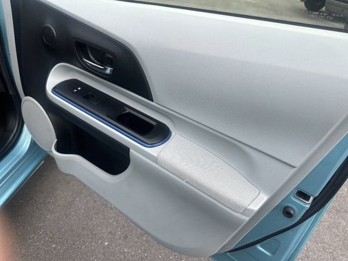 Used 2012 Toyota Prius C Two image 15