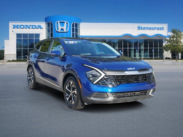 Used 2025 Kia Sportage EX FWD image 1
