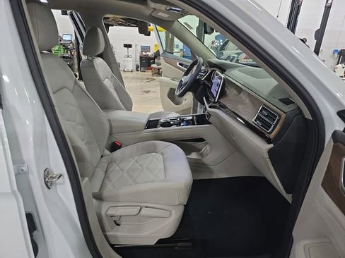 New 2026 Volkswagen Atlas SE image 19