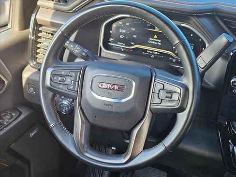 Used 2024 GMC Sierra 2500 AT4 w/ Technology Package image 11