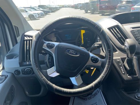 Used 2017 Ford Transit 350 XLT RWD image 18