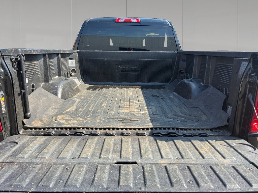 Used 2022 Chevrolet Silverado 1500 W/T w/ WT Value Package AWD/4WD image 20