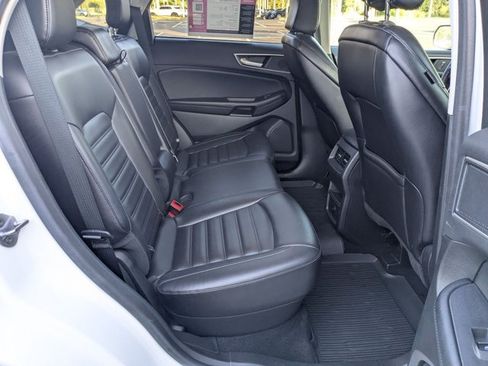 Used 2023 Ford Edge SEL AWD/4WD image 18