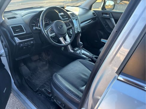 Used 2018 Subaru Forester 2.5i Limited image 9