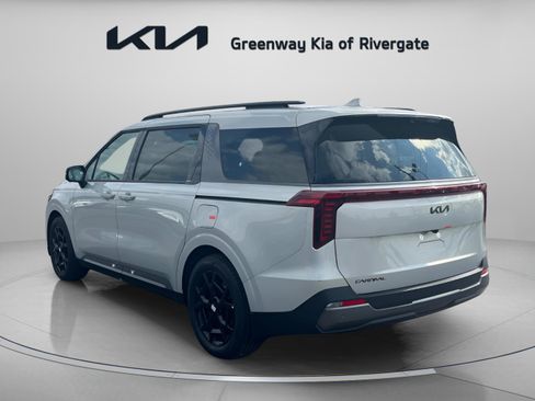 New 2026 Kia Carnival SX Prestige FWD image 5