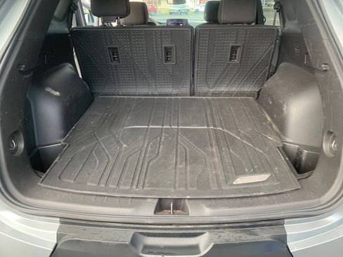 Used 2024 Chevrolet Blazer LT w/ Convenience Package image 8