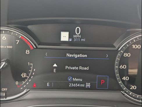 Used 2025 Cadillac XT5 Premium Luxury AWD/4WD image 8