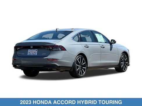 Used 2023 Honda Accord Touring image 6