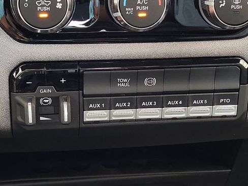 New 2026 RAM 5500 Tradesman AWD/4WD image 15