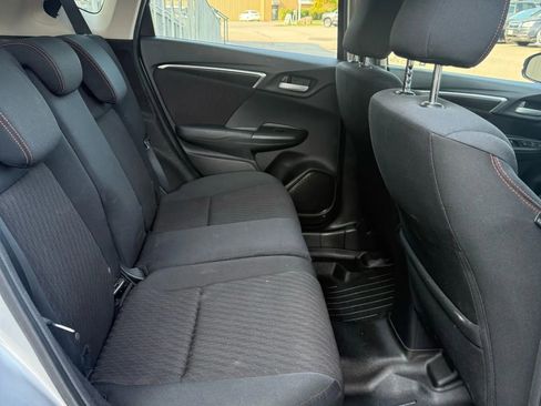Used 2018 Honda Fit Sport image 11