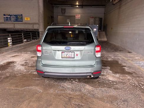 Used 2017 Subaru Forester 2.5i Premium w/ All-Weather Package AWD/4WD image 4