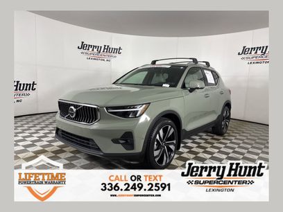 Used 2023 Volvo XC40 B5 Plus w/ Protection Package Premier