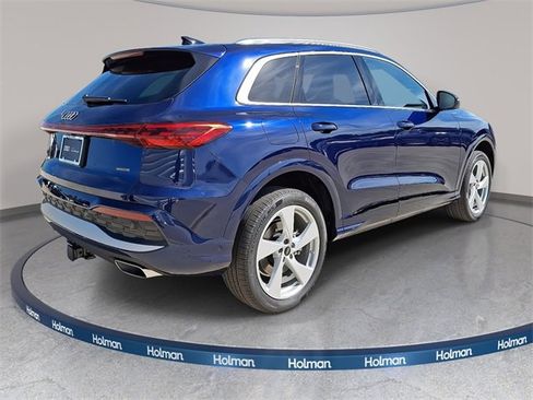 New 2025 Audi Q5 Premium Plus image 3