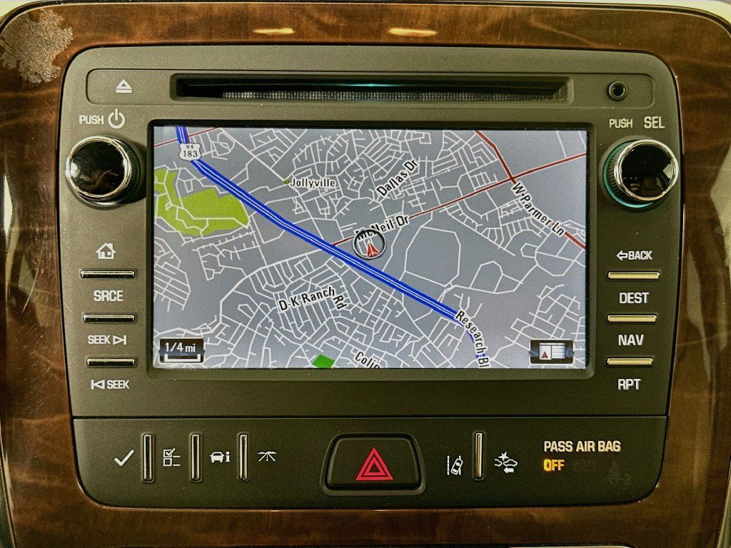 Used 2015 Buick Enclave Leather FWD image 13