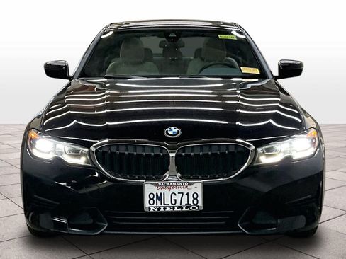 Used 2019 BMW 330i Sedan w/ Convenience Package RWD image 3