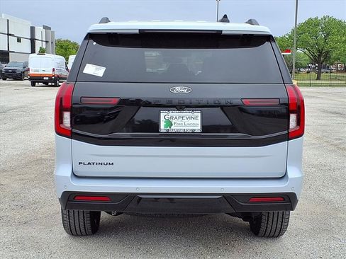 New 2026 Ford Expedition Platinum w/ Stealth Appearance Package AWD/4WD image 12