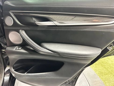 Used 2015 BMW X6 M AWD/4WD image 24