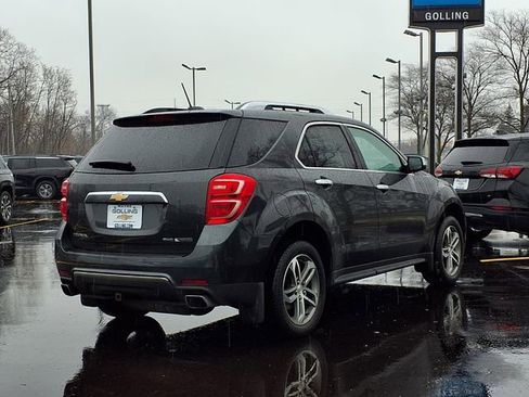 Used 2017 Chevrolet Equinox Premier image 2