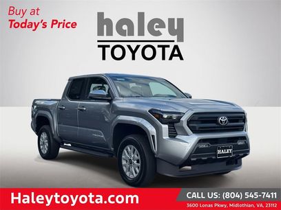 New 2025 Toyota Tacoma SR5