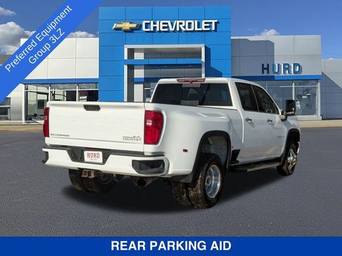 Used 2022 Chevrolet Silverado 3500 High Country w/ Safety Package II image 4