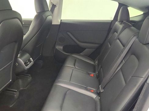 Used 2023 Tesla Model Y AWD image 25