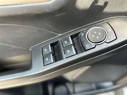 Used 2022 Ford Escape SEL image 15