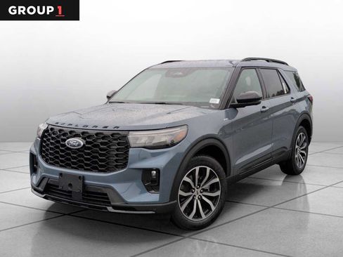 New 2026 Ford Explorer ST-Line RWD image 1