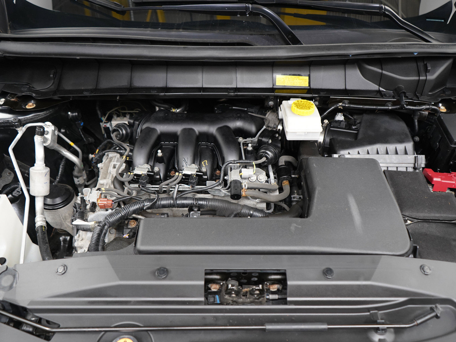 Used 2023 Nissan Pathfinder SV AWD/4WD image 31