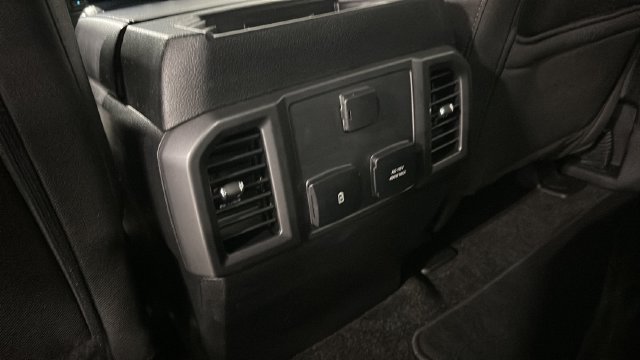 Used 2018 Ford F150 XLT w/ Equipment Group 302A Luxury AWD/4WD image 27