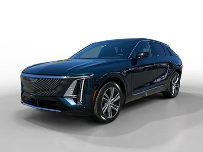 New 2025 Cadillac Lyriq Luxury