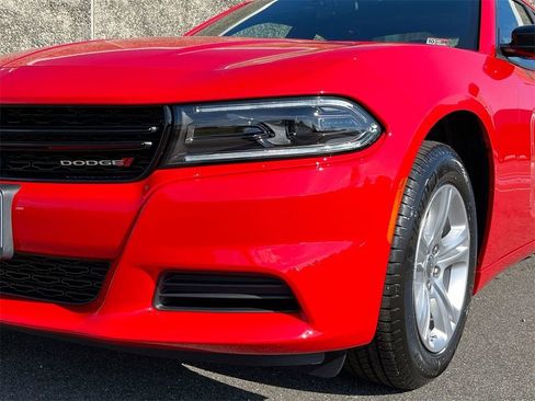 Used 2023 Dodge Charger SXT w/ Cold Weather Package image 10