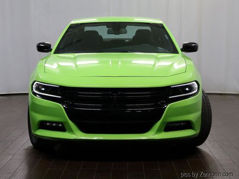 Used 2023 Dodge Charger SXT w/ Blacktop Package AWD/4WD image 5