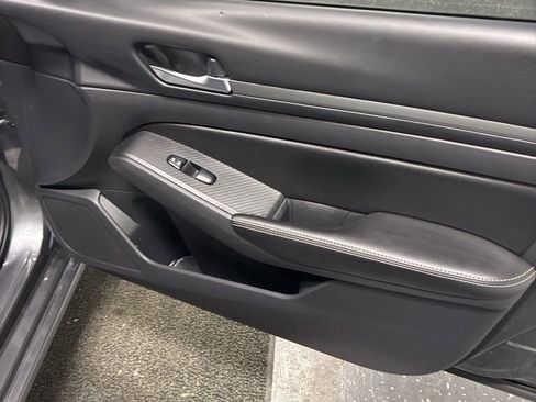 Used 2022 Nissan Altima 2.5 SV image 28