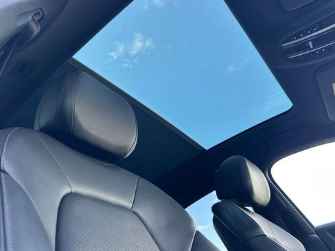 Used 2021 Porsche Cayenne Coupe image 19