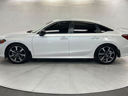Used 2025 Honda Civic Sport Touring image 2