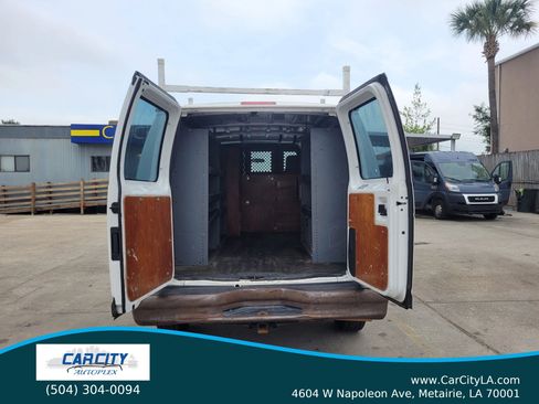 Used 2011 Ford E-250 and Econoline 250 w/ Commercial Cargo Van Pkg RWD image 15