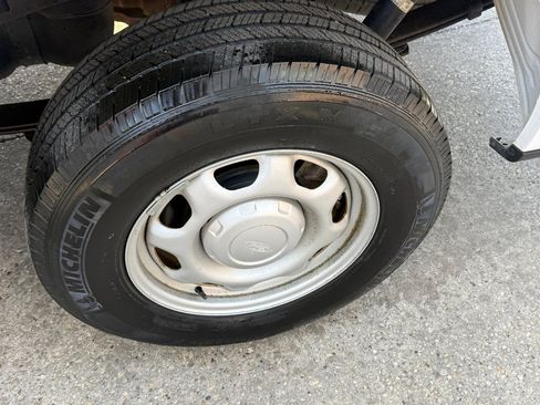 Used 2018 Ford F150 XL w/ XL Power Equipment Group image 12