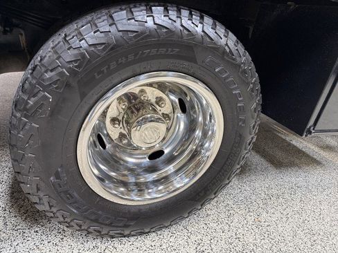 Used 2022 Ford F350 XL w/ Power Equipment Group image 71