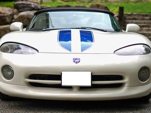 Used 1996 Dodge Viper RT/10 RWD image 13