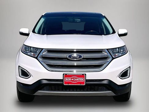 Used 2018 Ford Edge Titanium w/ Technology Package image 3