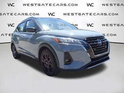 Used 2022 Nissan Kicks SR