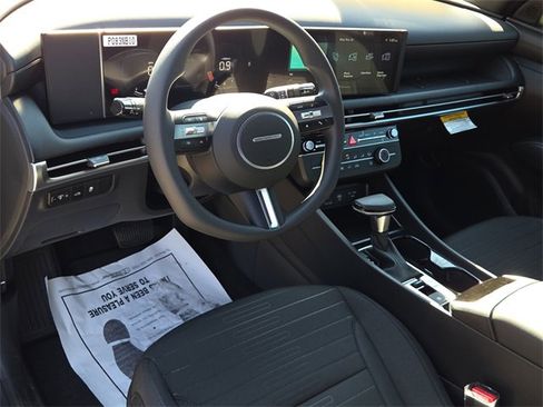 New 2026 Hyundai Santa Cruz SE image 16